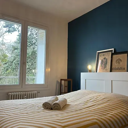 Le Coteau Center Near Train Station Appartement